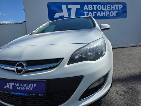 Opel Astra J Рестайлинг с пробегом 2013 года, цена 949 000 рублей, 179034 км, хэтчбек, Автокод Объявления