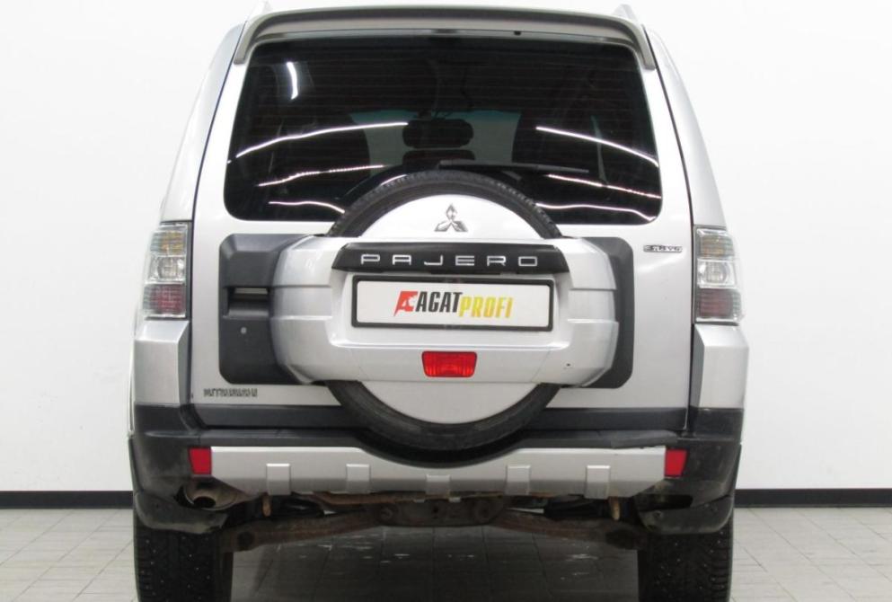 Mitsubishi Pajero IV Екатеринбург  - изображение 4