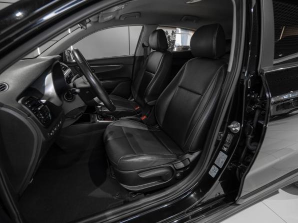 Kia Rio IV Рестайлинг с пробегом 2021 года, цена 1 840 000 рублей, 81367 км, хэтчбек, Автокод Объявления