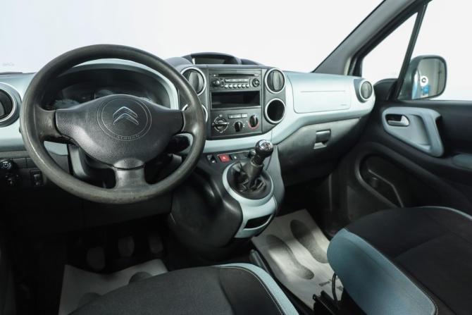 Citroen Berlingo II с пробегом 2013 года, цена 899 000 рублей, 180000 км, компактвэн, Автокод Объявления