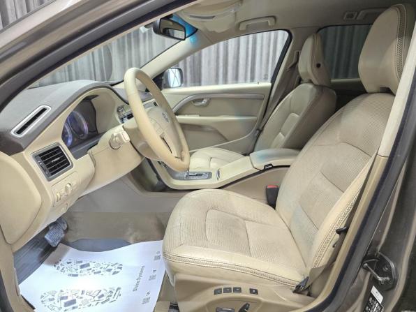 Volvo XC70 II с пробегом 2008 года, цена 1 100 000 рублей, 323000 км, универсал, Автокод Объявления