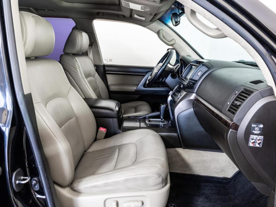 Toyota Land Cruiser 200 Series Санкт-Петербург  - изображение 23