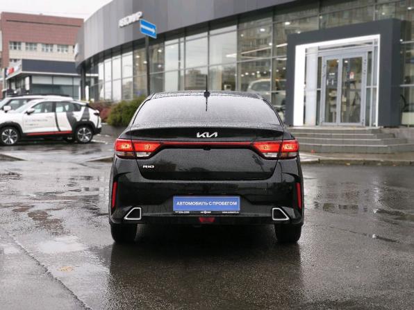 Kia Rio IV Рестайлинг с пробегом 2022 года, цена 1 350 000 рублей, 90975 км, седан, Автокод Объявления