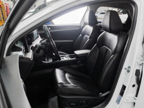 Kia K5 III с пробегом 2021 года, цена 2 650 000 рублей, 135926 км, седан, Автокод Объявления