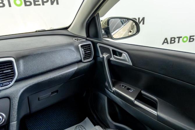 Kia Sportage IV Рестайлинг с пробегом 2018 года, цена 1 845 000 рублей, 101928 км, внедорожник, Автокод Объявления