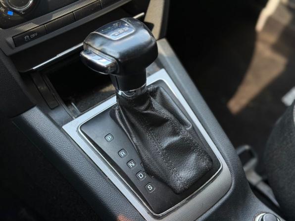 Skoda Octavia II (A5) Рестайлинг с пробегом 2011 года, цена 509 000 рублей, 216431 км, лифтбек, Автокод Объявления