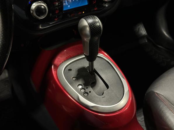 Nissan Juke I с пробегом 2012 года, цена 1 200 000 рублей, 145014 км, внедорожник, Автокод Объявления