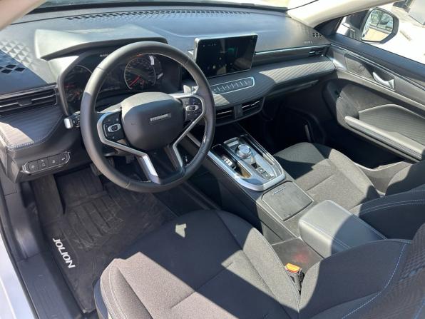 Haval Jolion I Рестайлинг с пробегом 2024 года, цена 2 149 000 рублей, 2050 км, внедорожник, Автокод Объявления