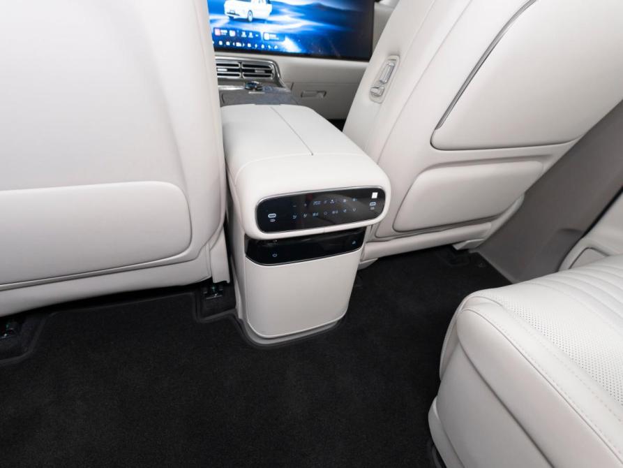Geely Galaxy M9 Москва  - изображение 17