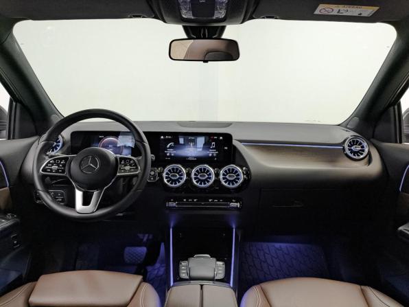 Mercedes-Benz GLA II (H247) с пробегом 2021 года, цена 3 950 000 рублей, 14839 км, внедорожник, Автокод Объявления