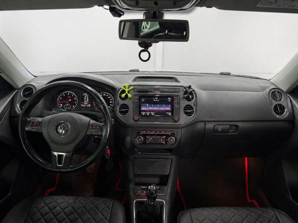 Volkswagen Tiguan I Рестайлинг с пробегом 2014 года, цена 1 349 000 рублей, 207412 км, внедорожник, Автокод Объявления