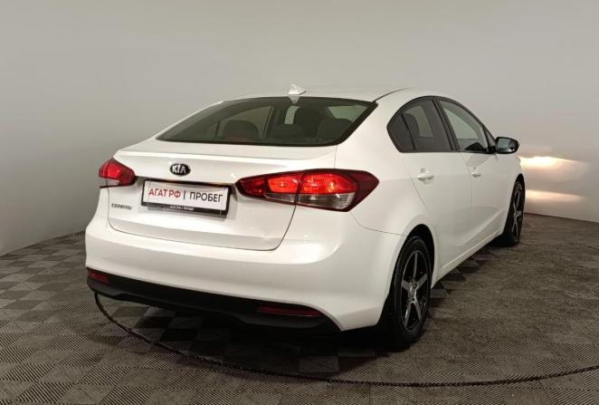 Kia Cerato III Рестайлинг (Classic) с пробегом 2018 года, цена 1 550 000 рублей, 175001 км, седан, Автокод Объявления