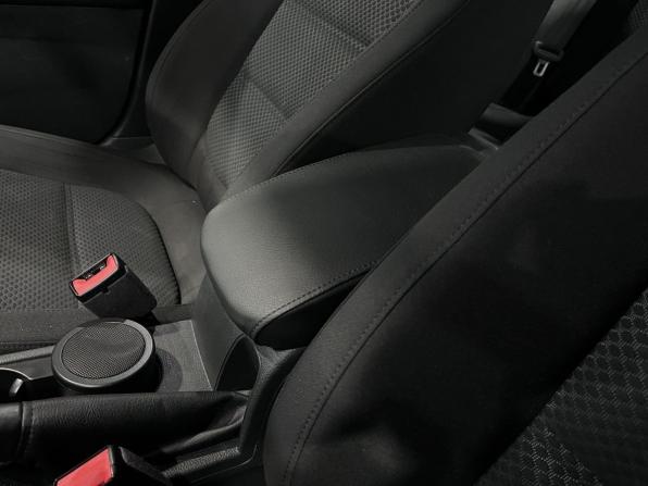 Volkswagen Jetta VI Рестайлинг с пробегом 2018 года, цена 1 470 000 рублей, 101271 км, седан, Автокод Объявления