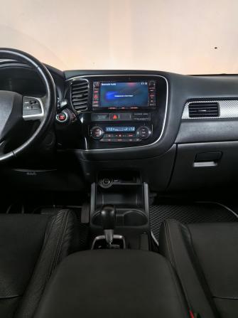 Mitsubishi Outlander III Рестайлинг с пробегом 2014 года, цена 1 414 000 рублей, 205400 км, внедорожник, Автокод Объявления