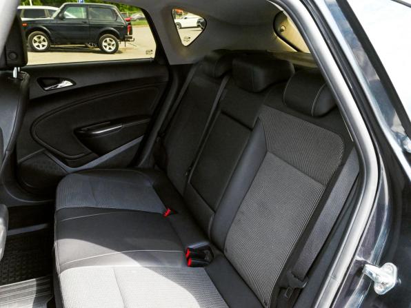 Opel Astra J с пробегом 2011 года, цена 642 000 рублей, 198227 км, хэтчбек, Автокод Объявления