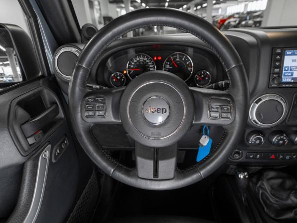 Jeep Wrangler III (JK) с пробегом 2013 года, цена 2 980 000 рублей, 94353 км, внедорожник, Автокод Объявления