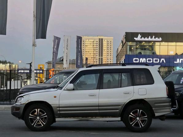 Toyota RAV4 I (XA10) с пробегом 2000 года, цена 229 000 рублей, 264470 км, внедорожник, Автокод Объявления