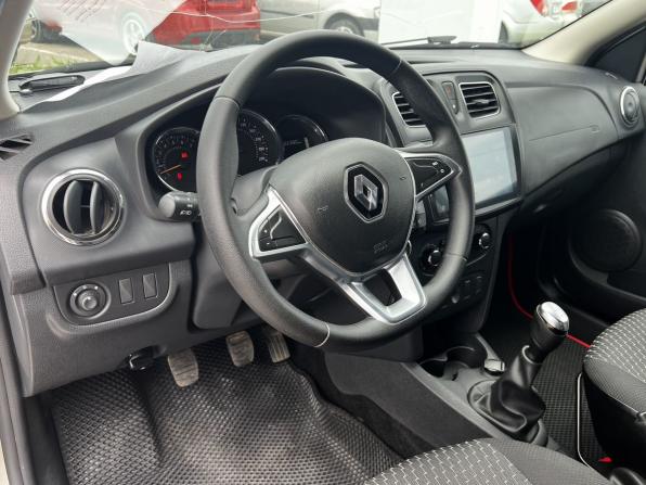 Renault Sandero II Рестайлинг с пробегом 2020 года, цена 1 120 000 рублей, 122380 км, хэтчбек, Автокод Объявления