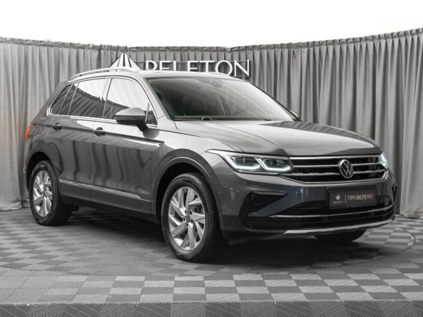 Volkswagen Tiguan II Рестайлинг с пробегом 2021 года, цена 3 880 000 рублей, 34364 км, внедорожник, Автокод Объявления