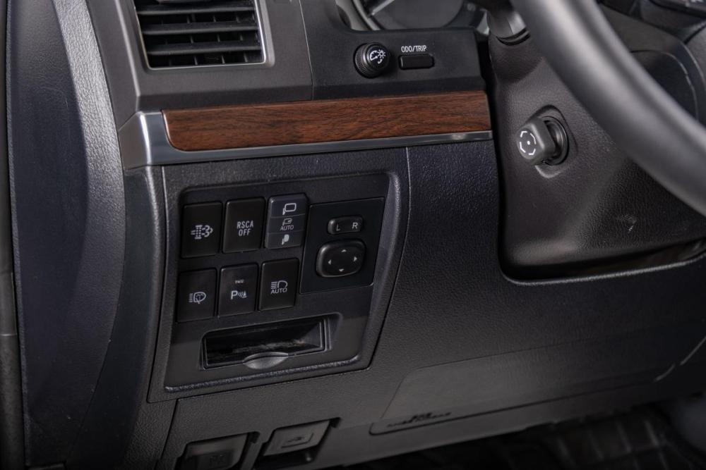 Toyota Land Cruiser 200 Series Рестайлинг 2 Томск  - изображение 11