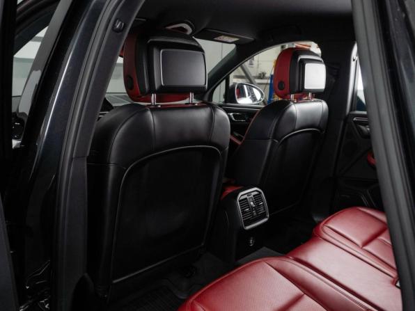 Porsche Macan I с пробегом 2017 года, цена 3 590 000 рублей, 78309 км, внедорожник, Автокод Объявления