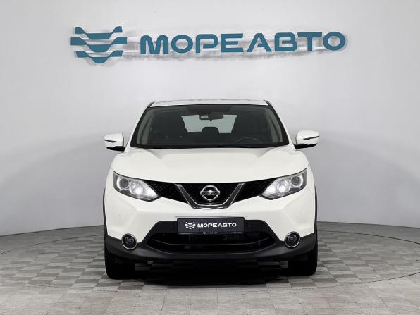 Nissan Qashqai II с пробегом 2018 года, цена 1 890 000 рублей, 107700 км, внедорожник, Автокод Объявления