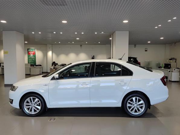 Skoda Rapid I Рестайлинг с пробегом 2019 года, цена 1 585 000 рублей, 80949 км, лифтбек, Автокод Объявления