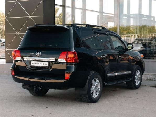 Toyota Land Cruiser 200 Series Рестайлинг 1 с пробегом 2012 года, цена 3 530 000 рублей, 271390 км, внедорожник, Автокод Объявления
