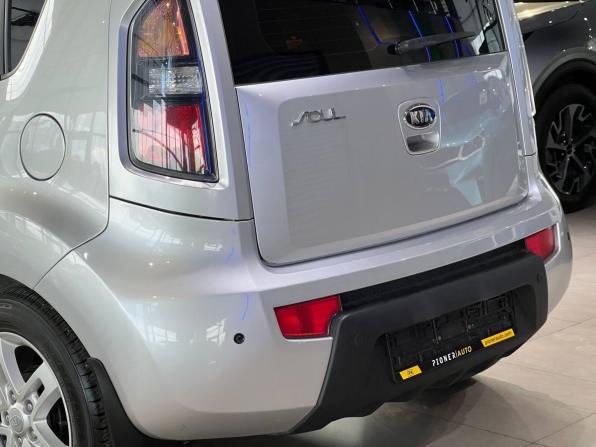 Kia Soul I Рестайлинг с пробегом 2011 года, цена 920 000 рублей, 157300 км, хэтчбек, Автокод Объявления