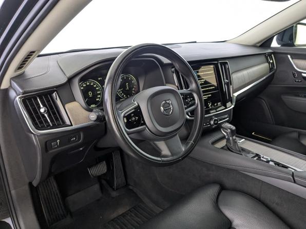 Volvo S90 II Рестайлинг с пробегом 2021 года, цена 2 890 000 рублей, 167012 км, седан, Автокод Объявления