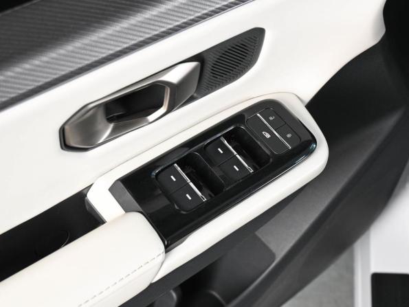 JETOUR DASHING I с пробегом 2024 года, цена 2 289 000 рублей, 23755 км, внедорожник, Автокод Объявления