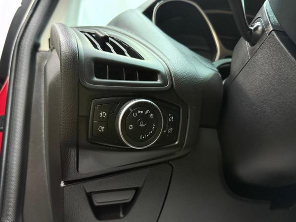 Ford Focus III Рестайлинг с пробегом 2016 года, цена 910 000 рублей, 185290 км, седан, Автокод Объявления