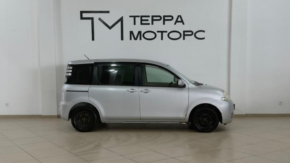 Toyota Sienta I Рестайлинг 1 Екатеринбург  - изображение 4