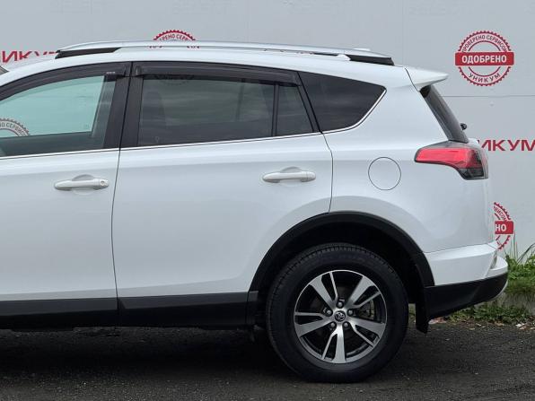 Toyota RAV4 IV (XA40) Рестайлинг с пробегом 2018 года, цена 2 349 000 рублей, 147833 км, внедорожник, Автокод Объявления