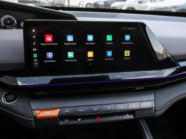 Changan UNI-V I с пробегом 2023 года, цена 2 000 000 рублей, 56673 км, лифтбек, Автокод Объявления