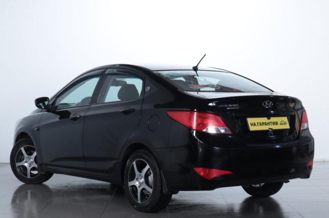 Hyundai Solaris I Рестайлинг с пробегом 2016 года, цена 899 000 рублей, 147300 км, седан, Автокод Объявления