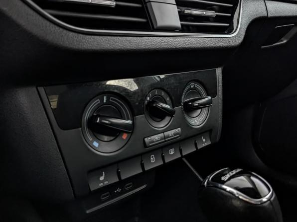 Skoda Rapid II с пробегом 2022 года, цена 1 650 000 рублей, 76968 км, лифтбек, Автокод Объявления