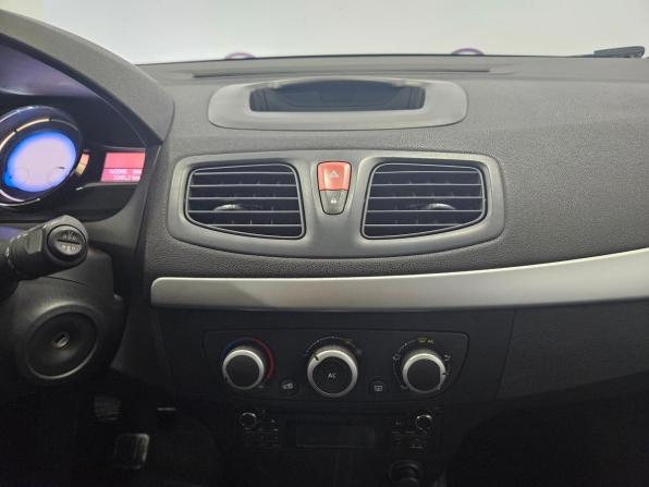 Renault Megane III Рестайлинг 2 с пробегом 2014 года, цена 699 000 рублей, 163344 км, хэтчбек, Автокод Объявления