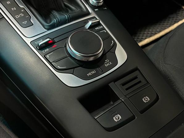 Audi A3 III (8V) с пробегом 2013 года, цена 1 170 000 рублей, 223079 км, хэтчбек, Автокод Объявления