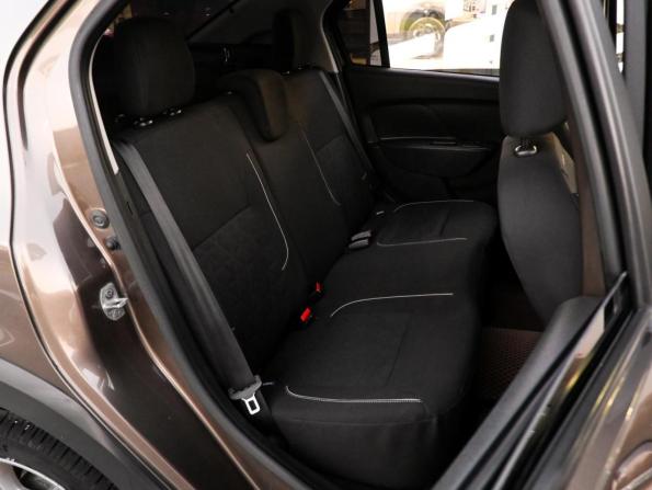 Renault Logan II Рестайлинг с пробегом 2019 года, цена 899 000 рублей, 176989 км, седан, Автокод Объявления