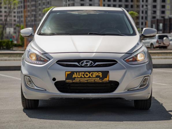 Hyundai Solaris I с пробегом 2014 года, цена 600 000 рублей, 247800 км, хэтчбек, Автокод Объявления