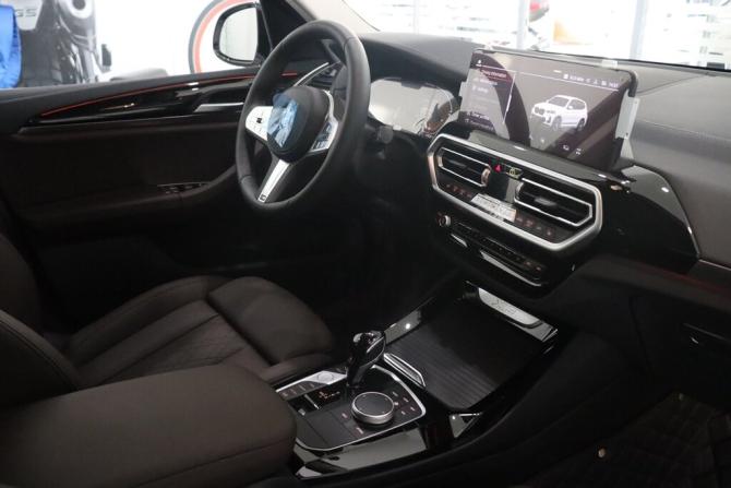 BMW X3 III (G01) Рестайлинг с пробегом 2024 года, цена 7 900 000 рублей, 33 км, внедорожник, Автокод Объявления