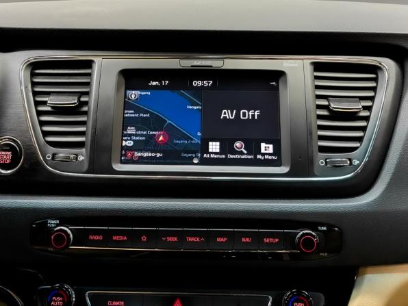 Kia Carnival III с пробегом 2020 года, цена 2 980 000 рублей, 125371 км, минивэн, Автокод Объявления