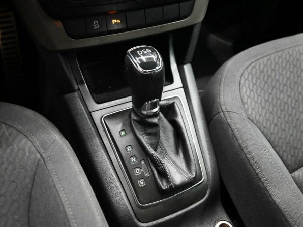 Skoda Yeti I Рестайлинг с пробегом 2014 года, цена 1 220 000 рублей, 195124 км, внедорожник, Автокод Объявления