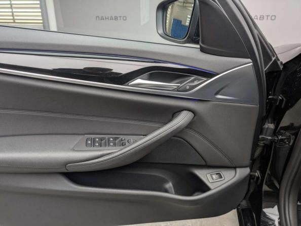 BMW 5 серии VII (G30/G31/G38) с пробегом 2019 года, цена 3 575 000 рублей, 114763 км, седан, Автокод Объявления