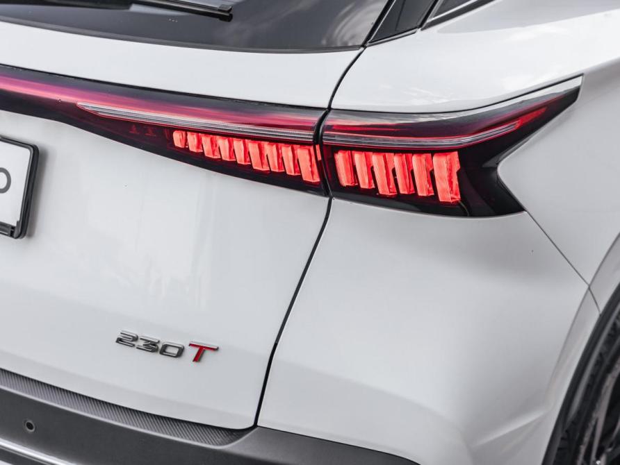 Omoda C5 I Москва  - изображение 8