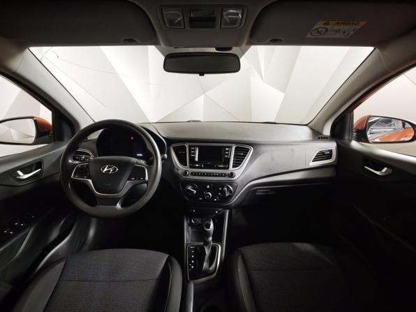 Hyundai Solaris II Рестайлинг с пробегом 2021 года, цена 1 219 000 рублей, 176104 км, седан, Автокод Объявления