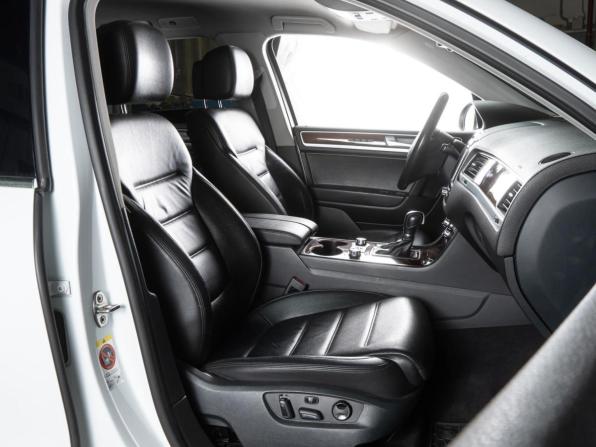 Volkswagen Touareg II с пробегом 2014 года, цена 2 290 000 рублей, 227013 км, внедорожник, Автокод Объявления