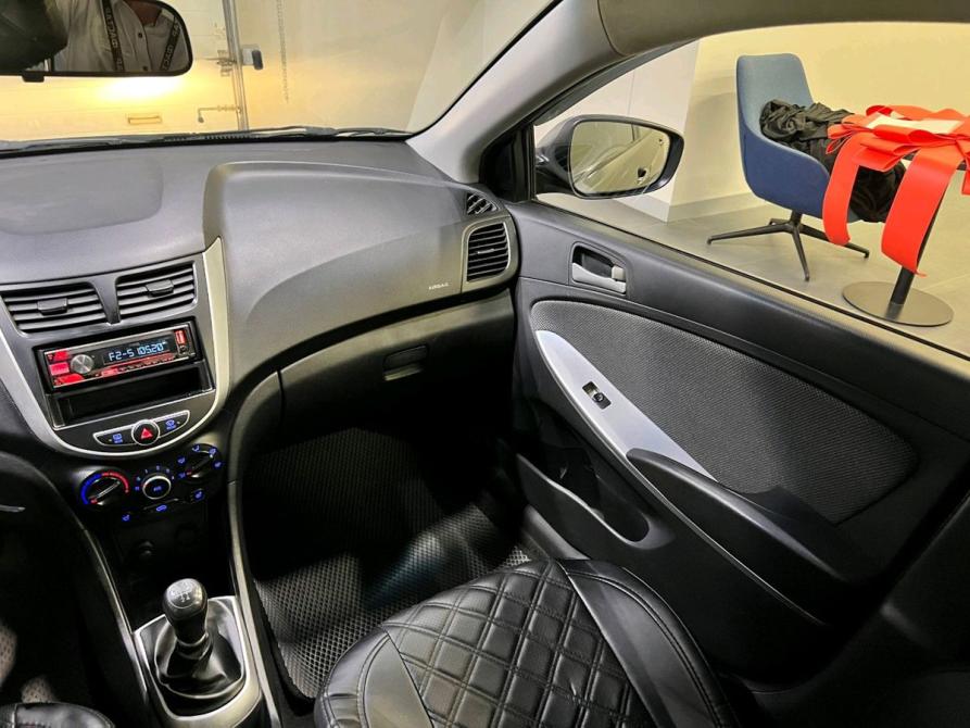 Hyundai Solaris I Новосибирск  - изображение 17