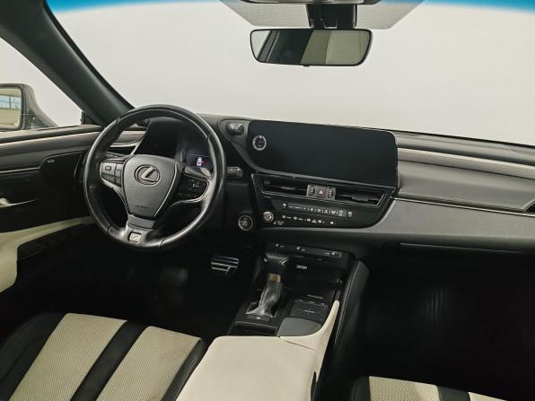 Lexus ES VII Рестайлинг с пробегом 2021 года, цена 4 329 000 рублей, 70321 км, седан, Автокод Объявления